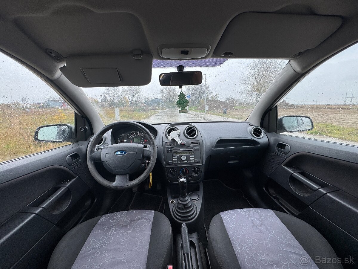 Ford Fiesta 1.25i Duratec Ambiente, 55 kw, 2008, A/C, benzín - 8