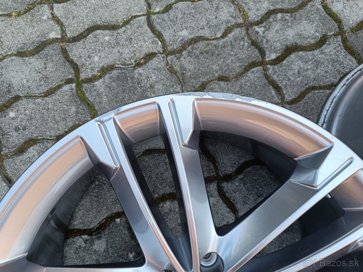 Audi ALU disky R22 10J, 5x112, AUDI Sport RSQ8,SQ8,Q8, SQ - 8