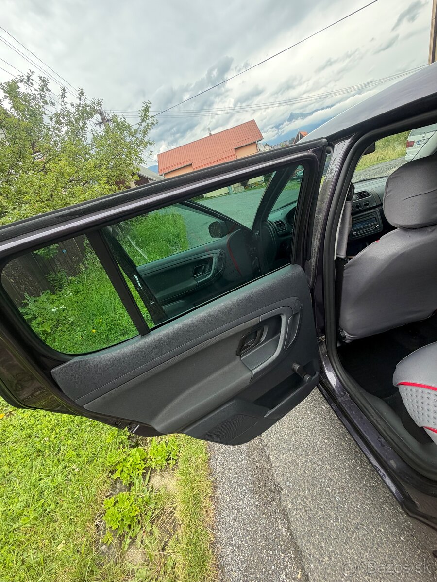Škoda fabia 1.4 16v - 8