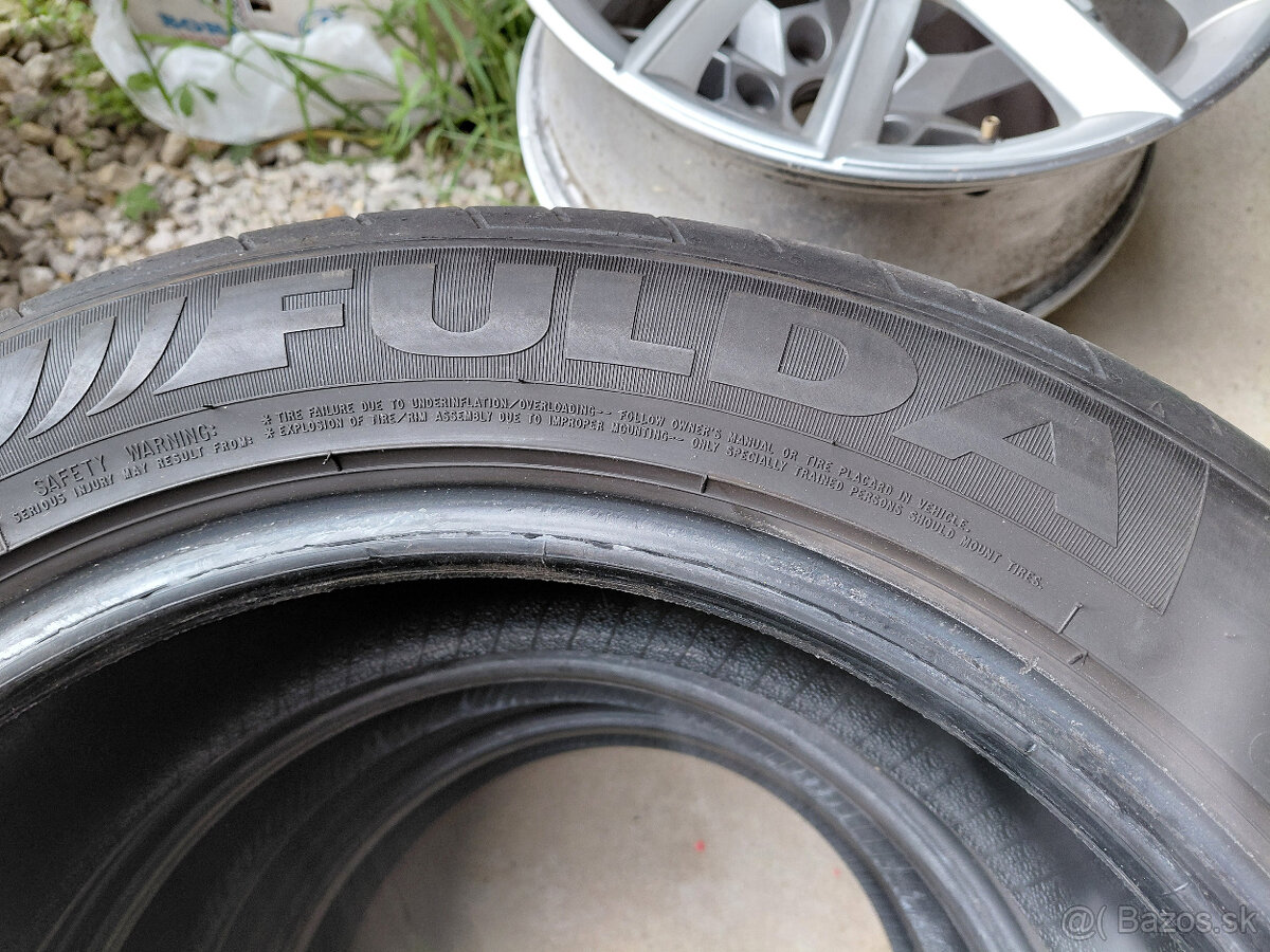 4x letne pneu 215/55R17 - 8