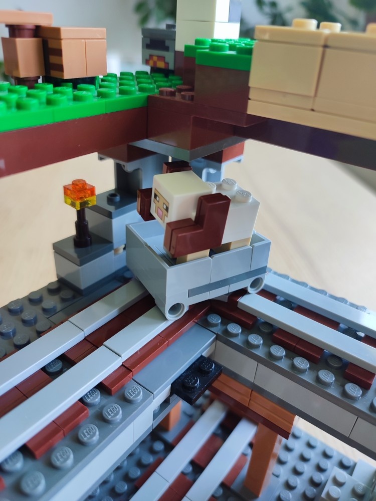 21169 Lego Minecraft - Prvé dobrodružstvo - 8