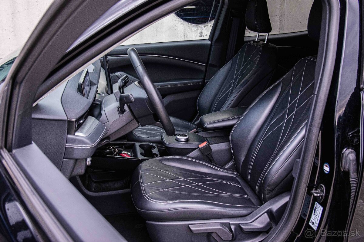 Ford Mustang Mach-E / ODPOČET - 8