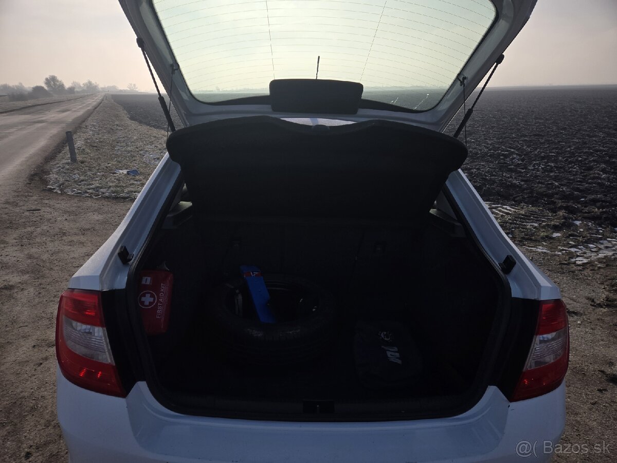 Skoda RAPID 1.2 benzin + lpg - nová stk ek - 8