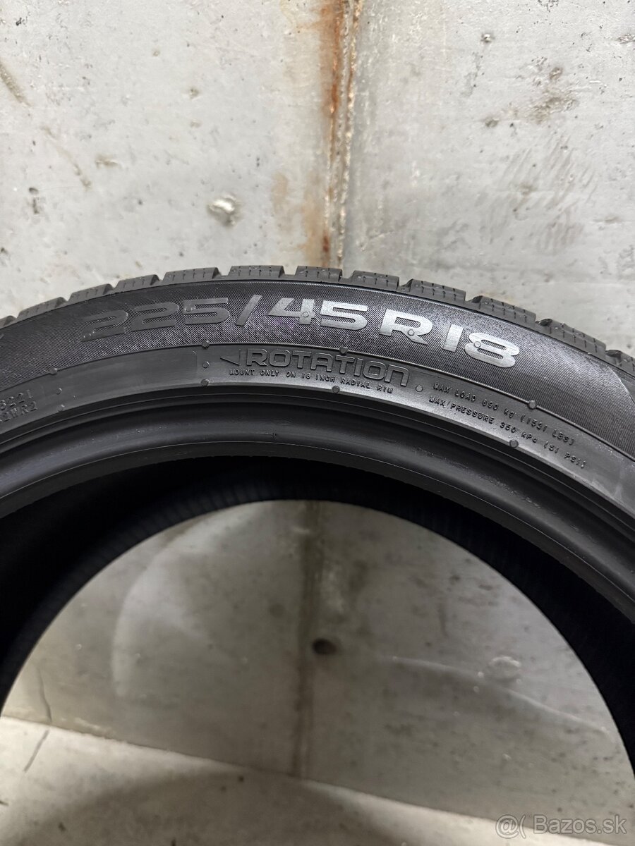 Zimné pneumatiky 225/45/18 Nokian Snowproof P - 8