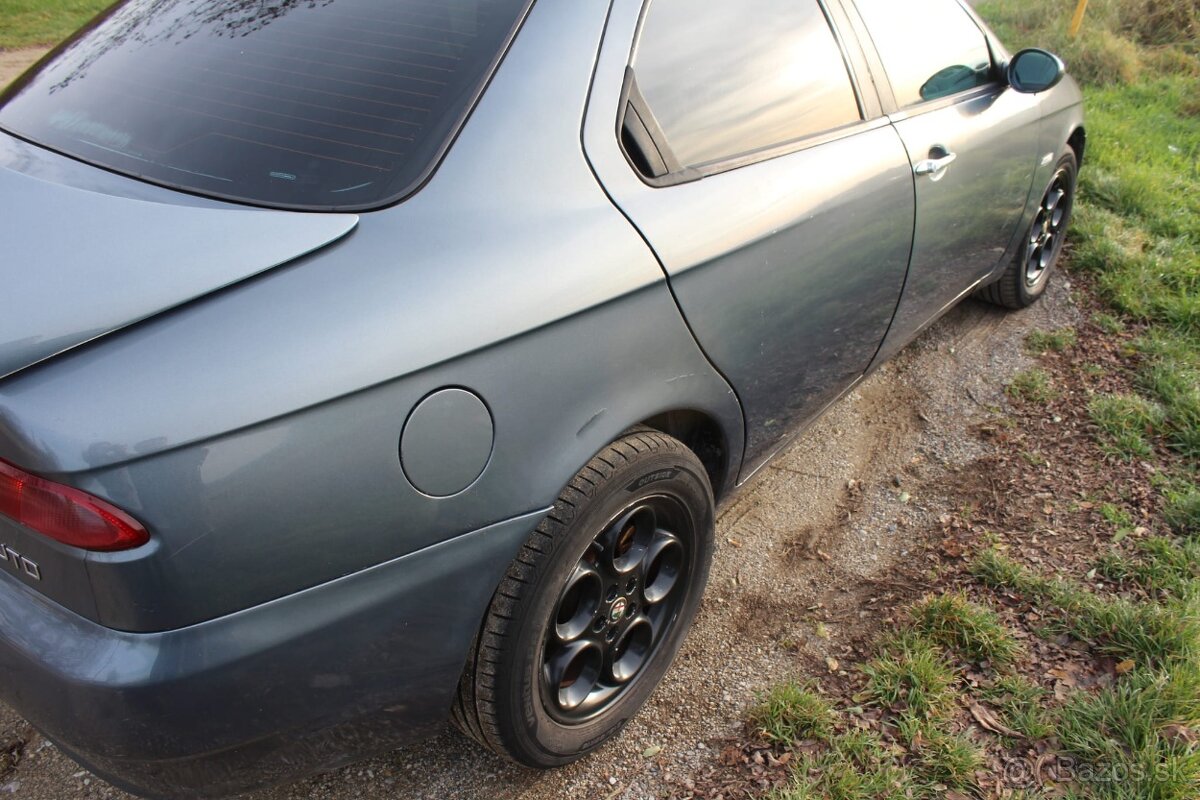 Alfa Romeo 156 1.9 JTD - 8