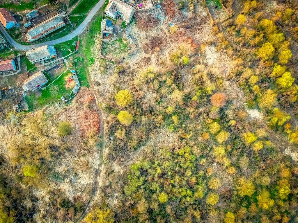 Muľa - 1.781 m2 POZEMOK V OBCI - 8