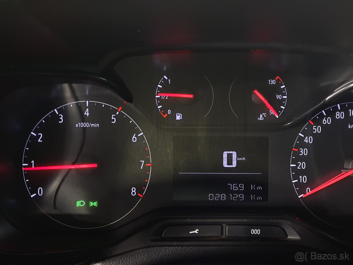 Opel Combo 1,2 Turbo - predĺžený L2 - 8