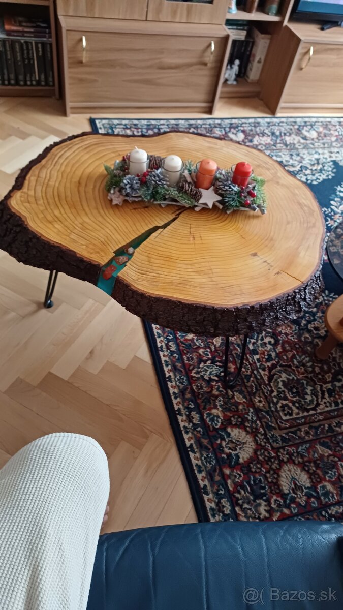 Smrekový konferenční stolík, Ručná výroba - 8