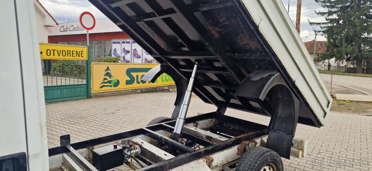 Renault Master 2.5 dci Vyklapac do 3,5t 7 miest - 8