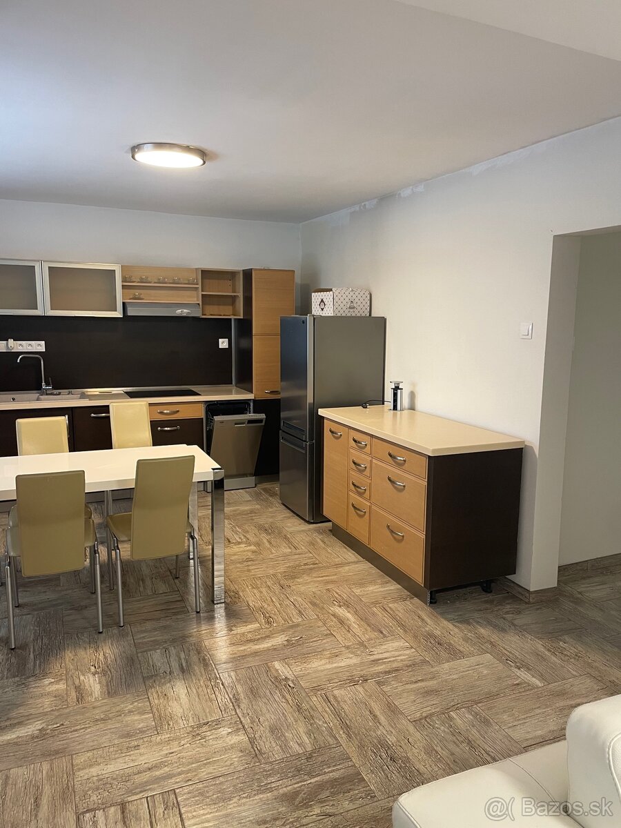 Dvojizbový apartman - 8