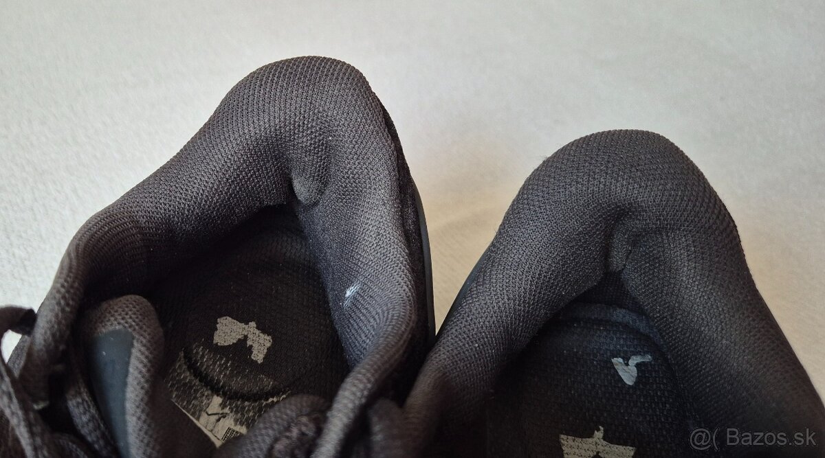 Under Armour W Charged Rogue Storm - 8