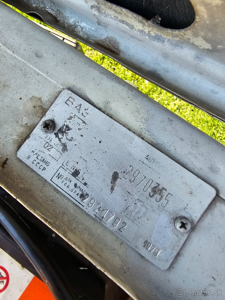 Predám auto Lada Väz Žiguli+náhradné diely naň - 8