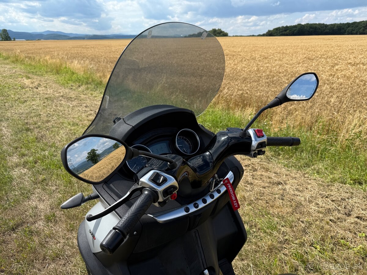 Piaggio MP3 500 LT SPORT ABS / ASR - 8