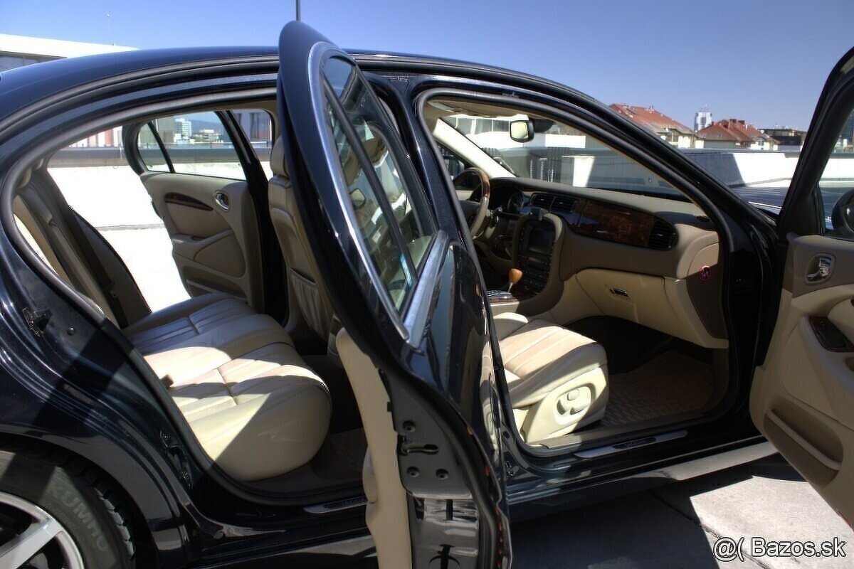 Jaguar S-Type 2.7 V6 Executive AT6, 152kw - 8