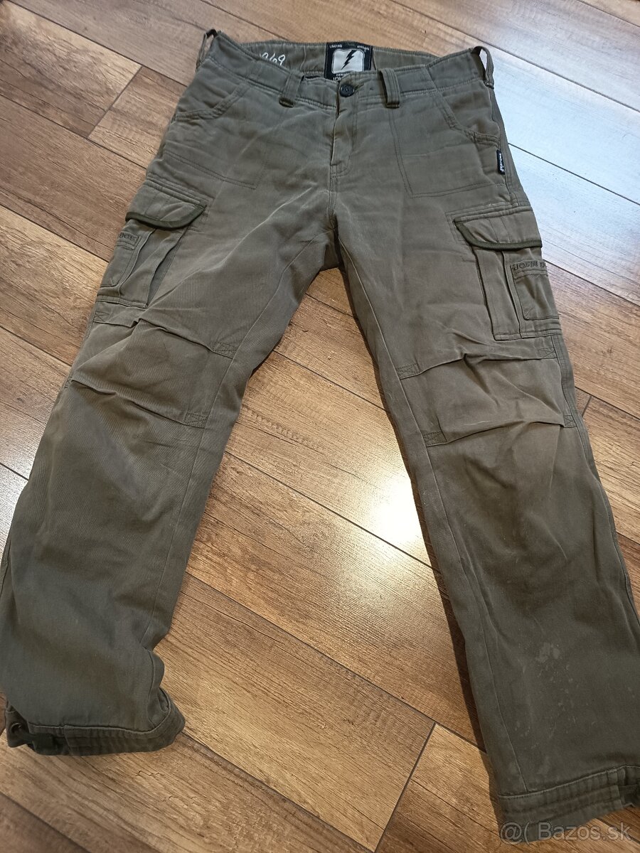 John Doe cargo - 8