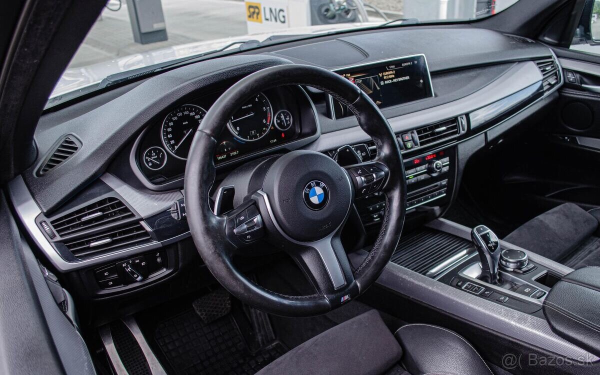 BMW X5 xDrive 40d 230kw - 8