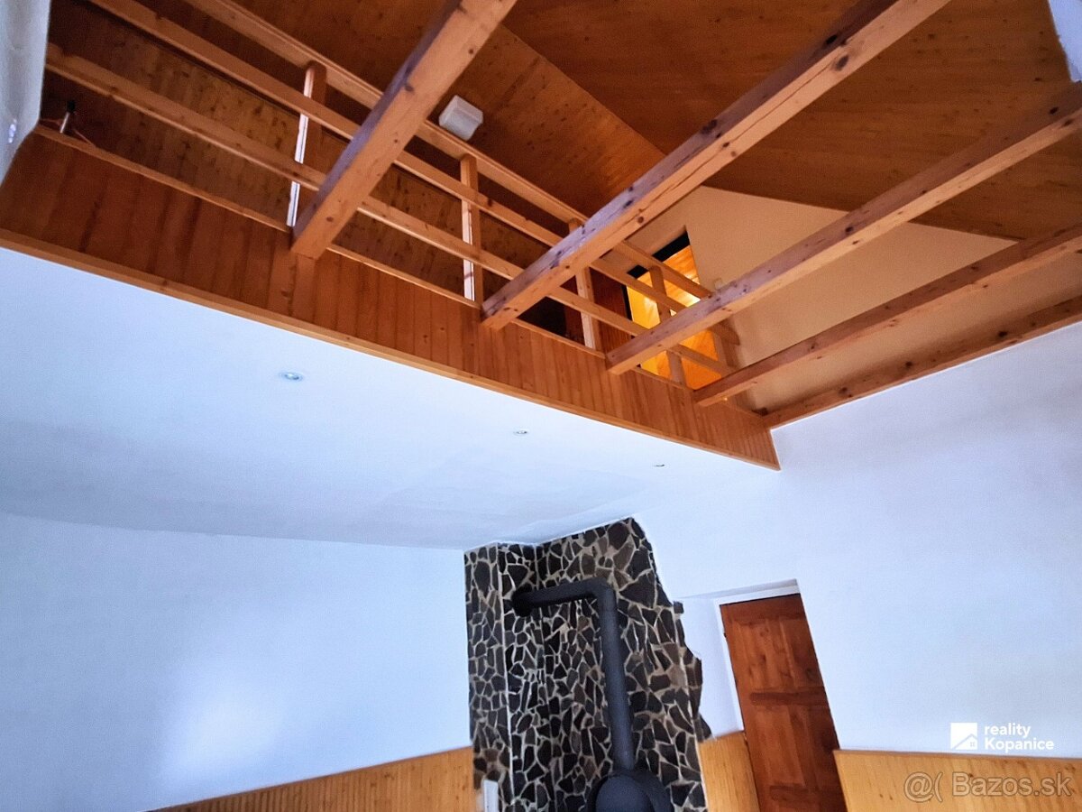 Chalupa na polosamote, Brezová pod Bradlom - 8