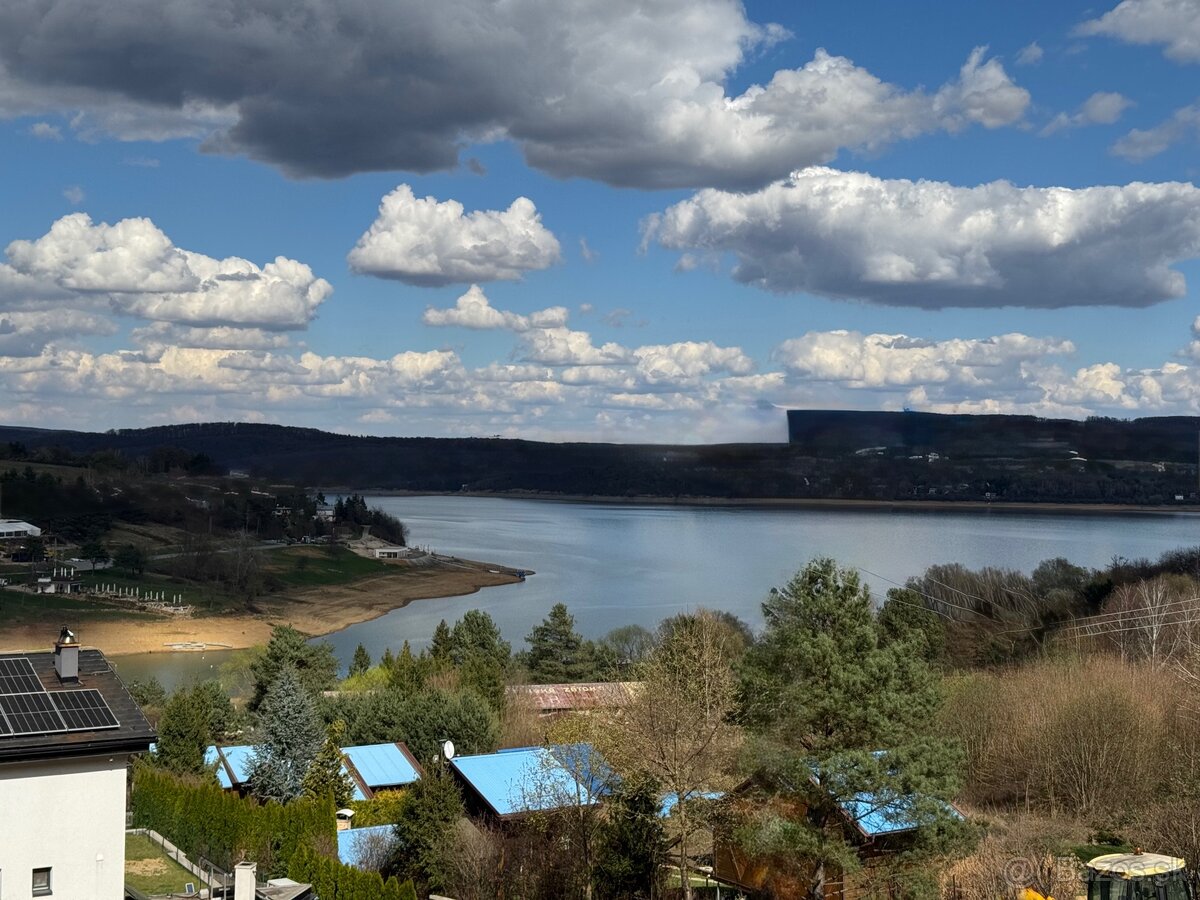 luxusná rekreačná chata v časti Dobrá - 8