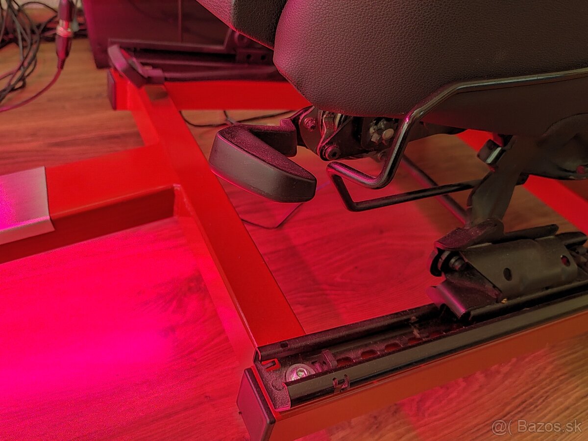 DIY playseat Thrustmaster - 8