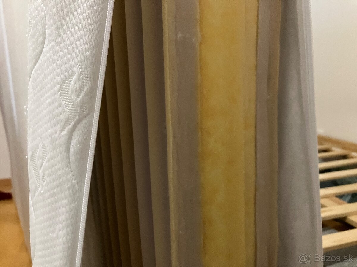 Drevenná posteľ 140cm - 8