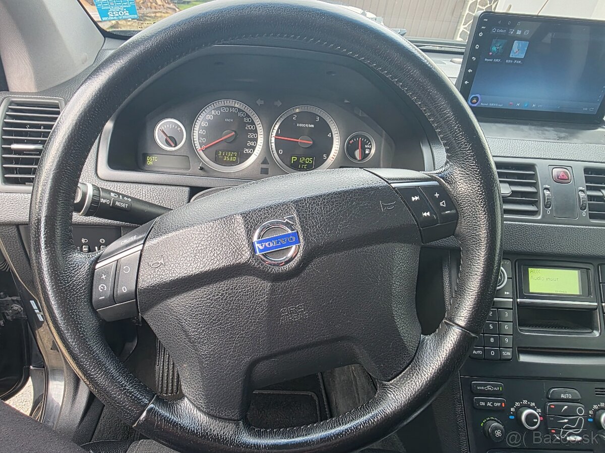 Volvo Xc 90 2.4d5 rok 2010 - 8
