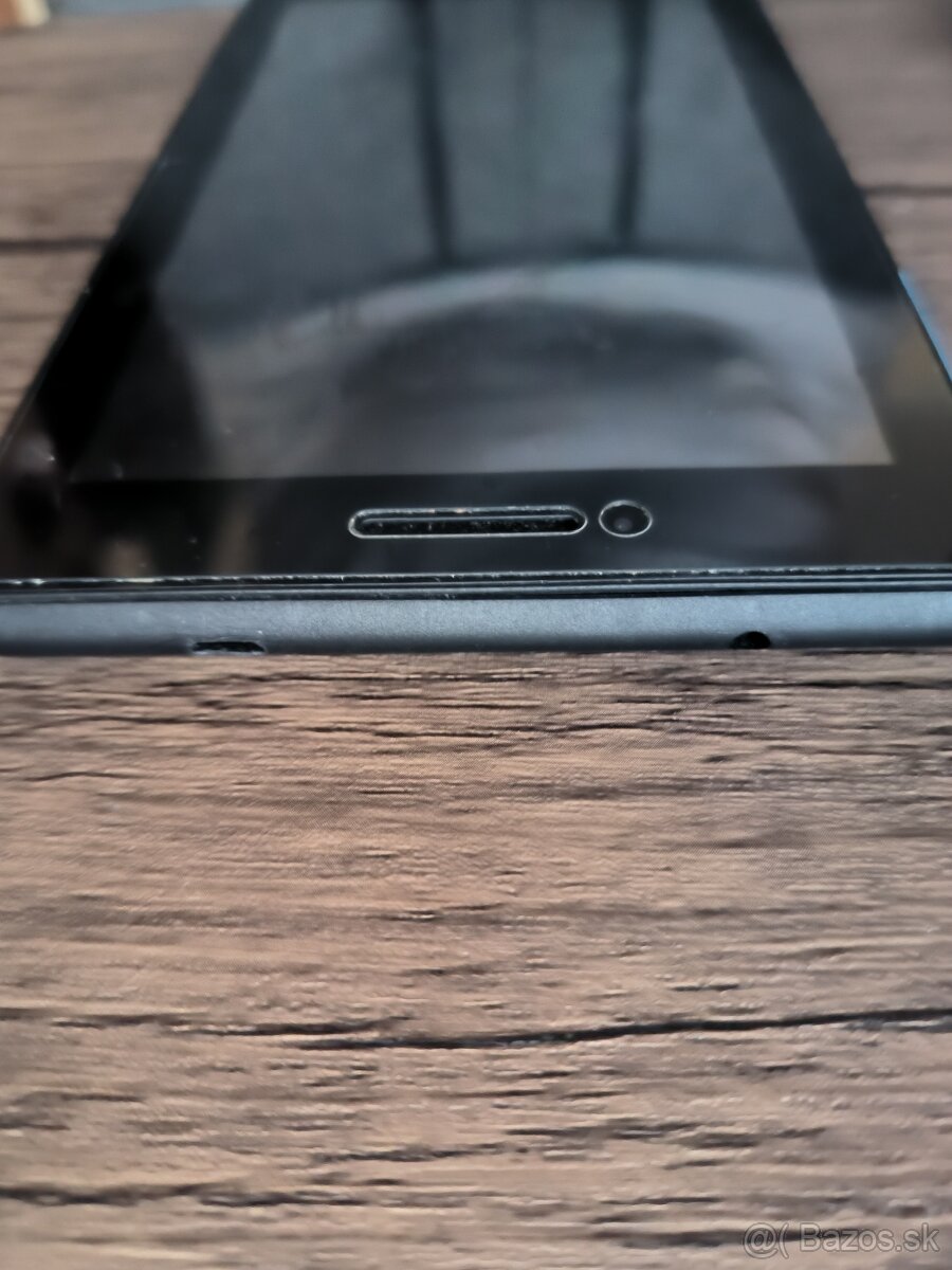 Tablet Lenovo TAB E7 - 8