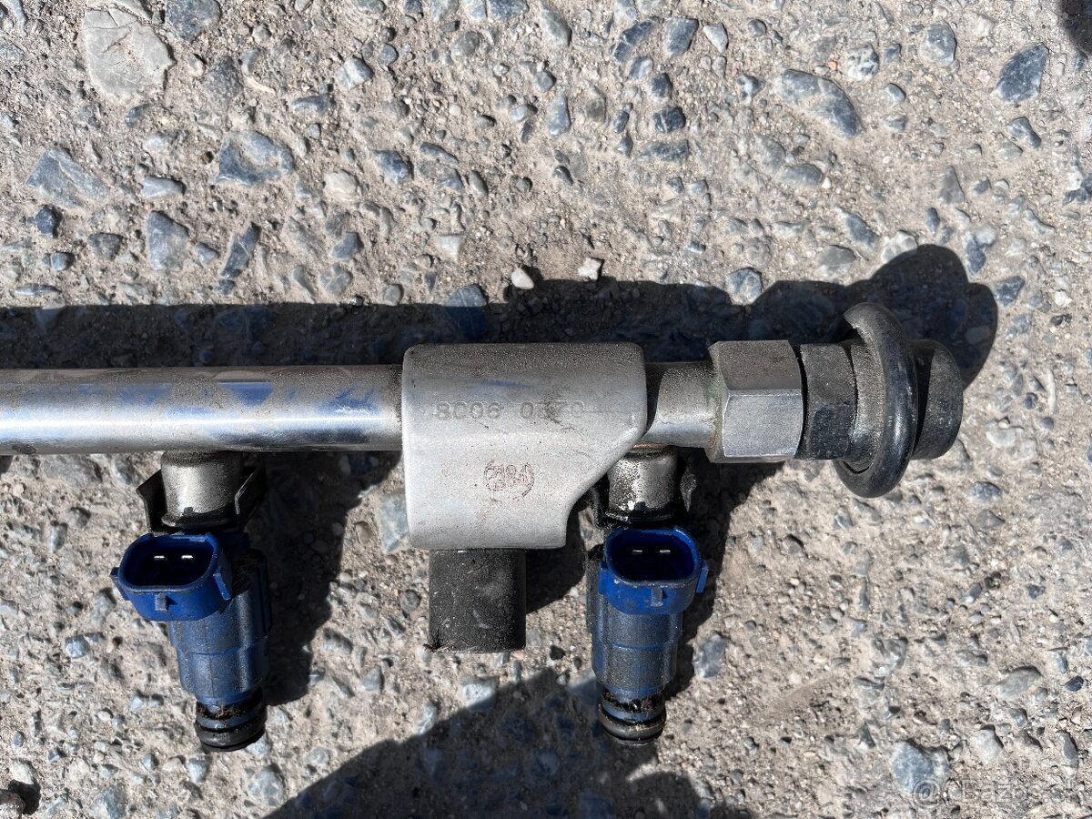 Hyundai i30 sanie,klapka, rampa, zapalovacie cievky, kabelaz - 8