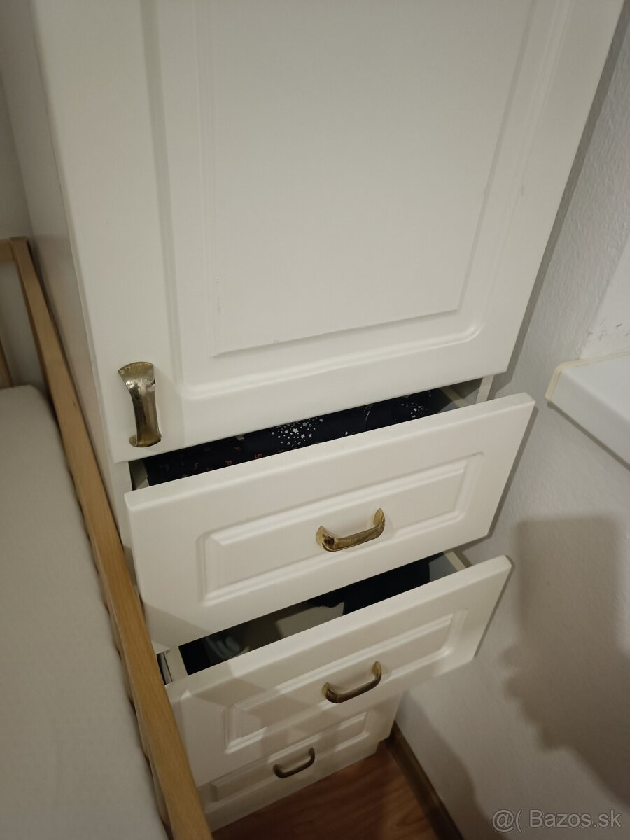 Šatníkové skrine - 8