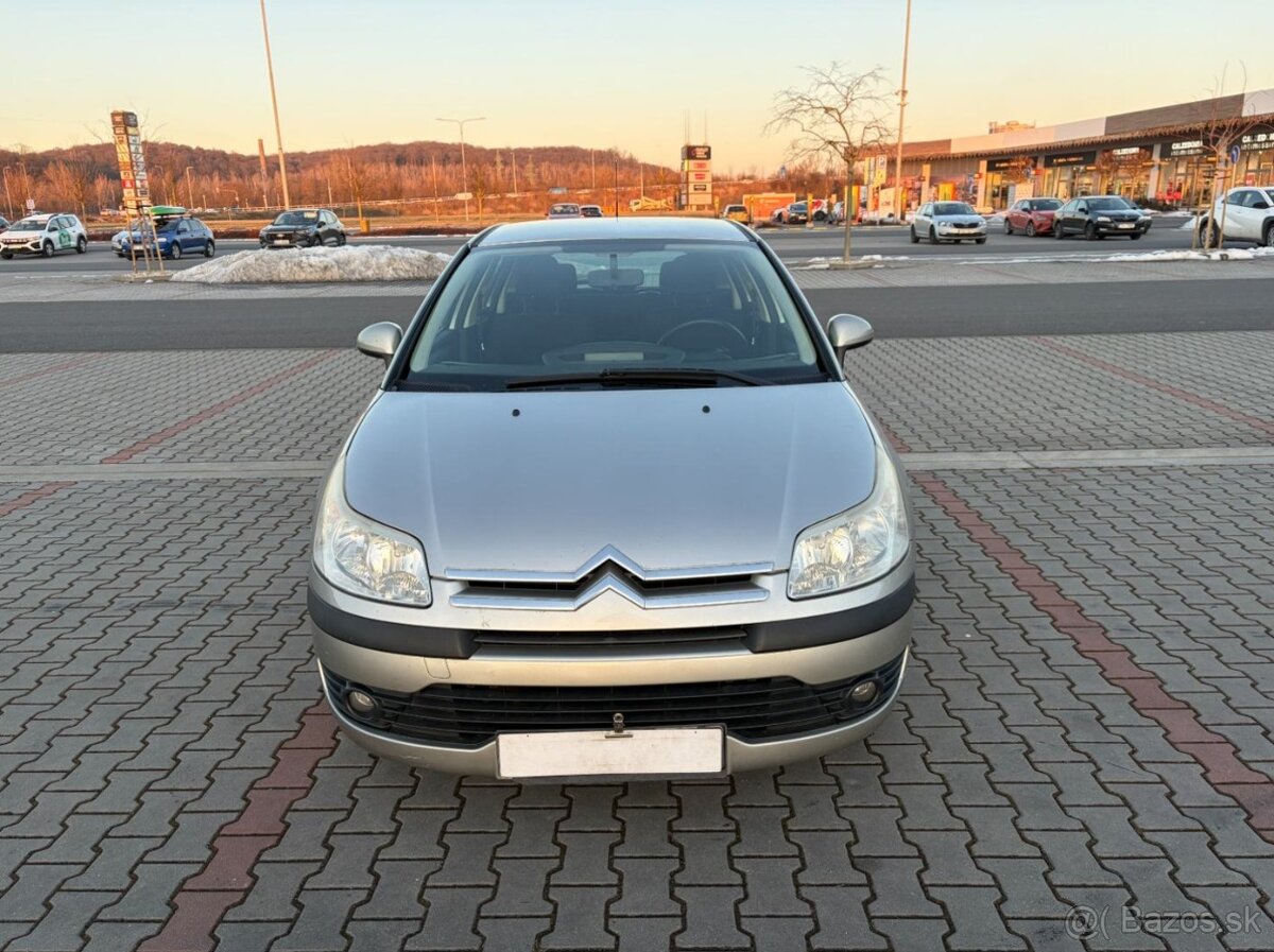 Citroen C4 1.4i 16V ČR STK 2/2028 - 8