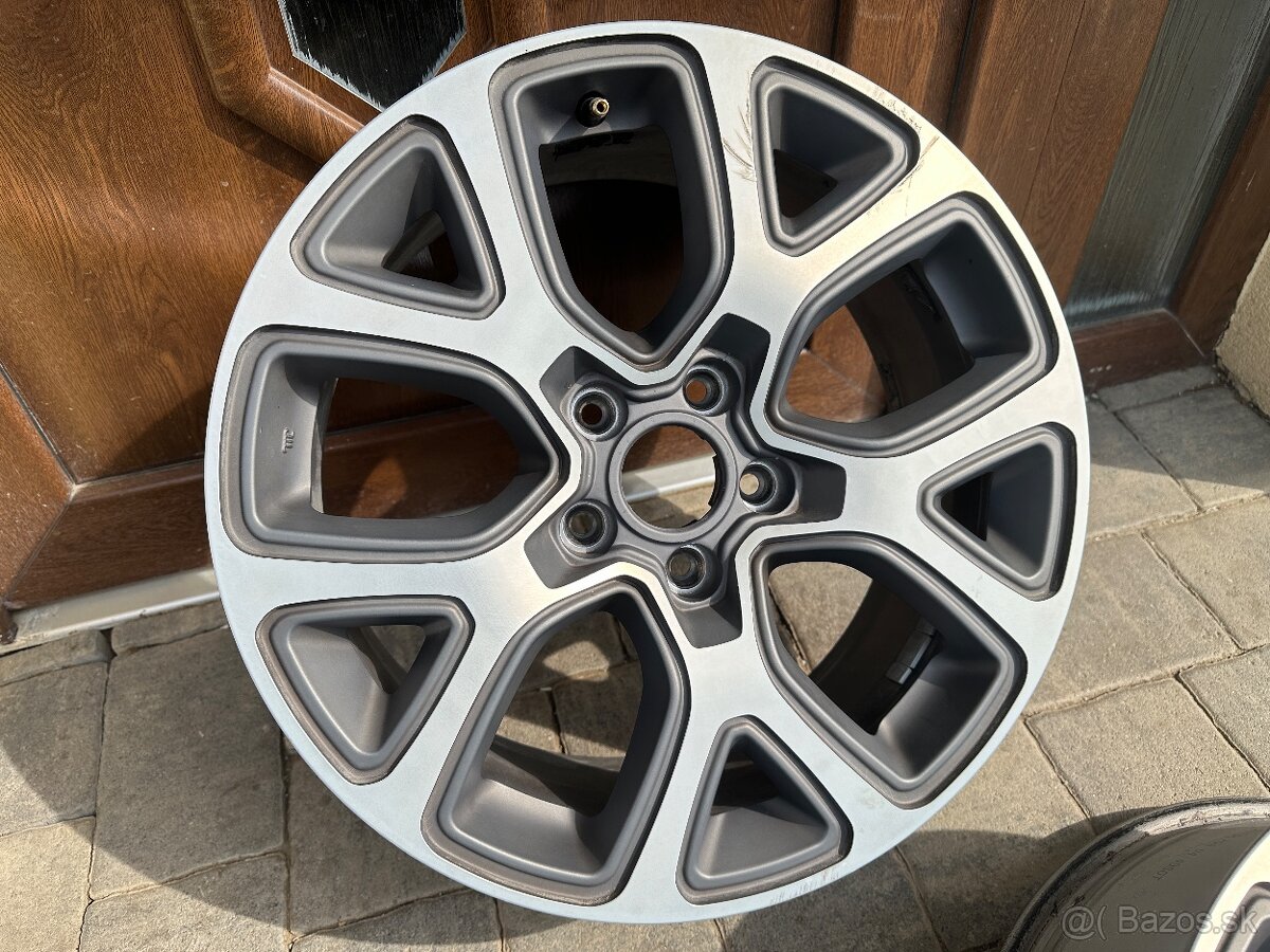 Disky 5x110 R17 7,0J ET40 - 8