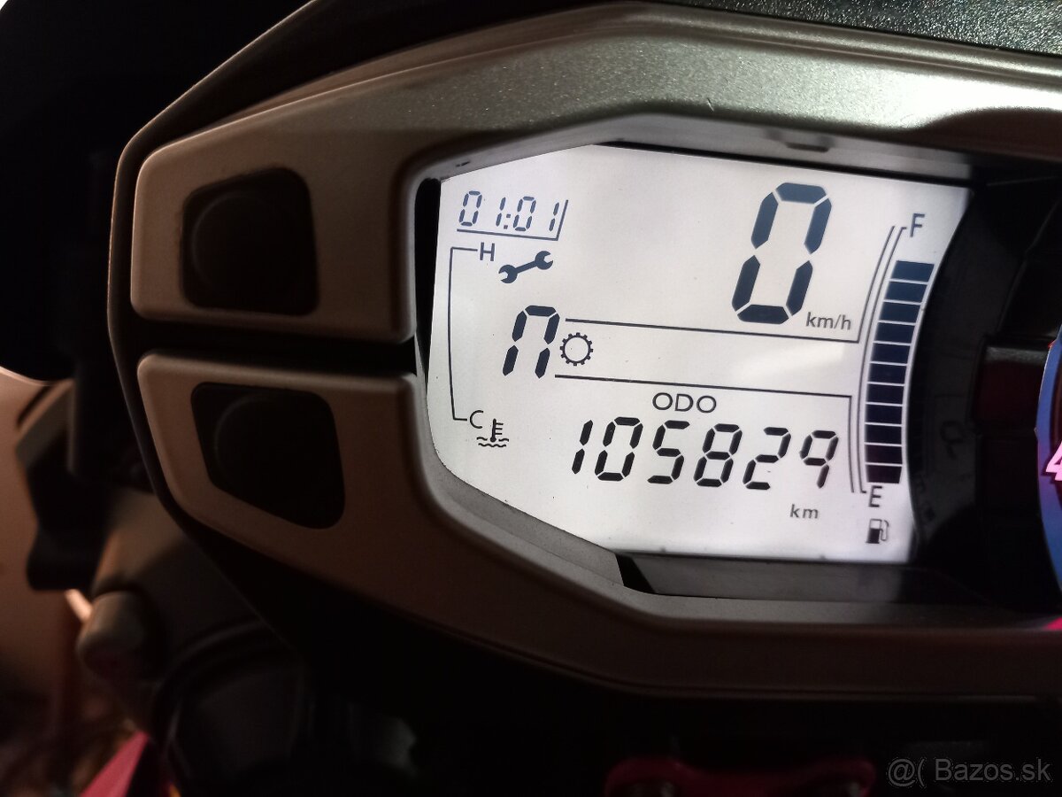 Triumph Tiger 800 Xc - 8