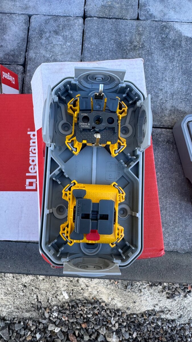 Predám nové elektroinštalačné materiály Legrand - 8