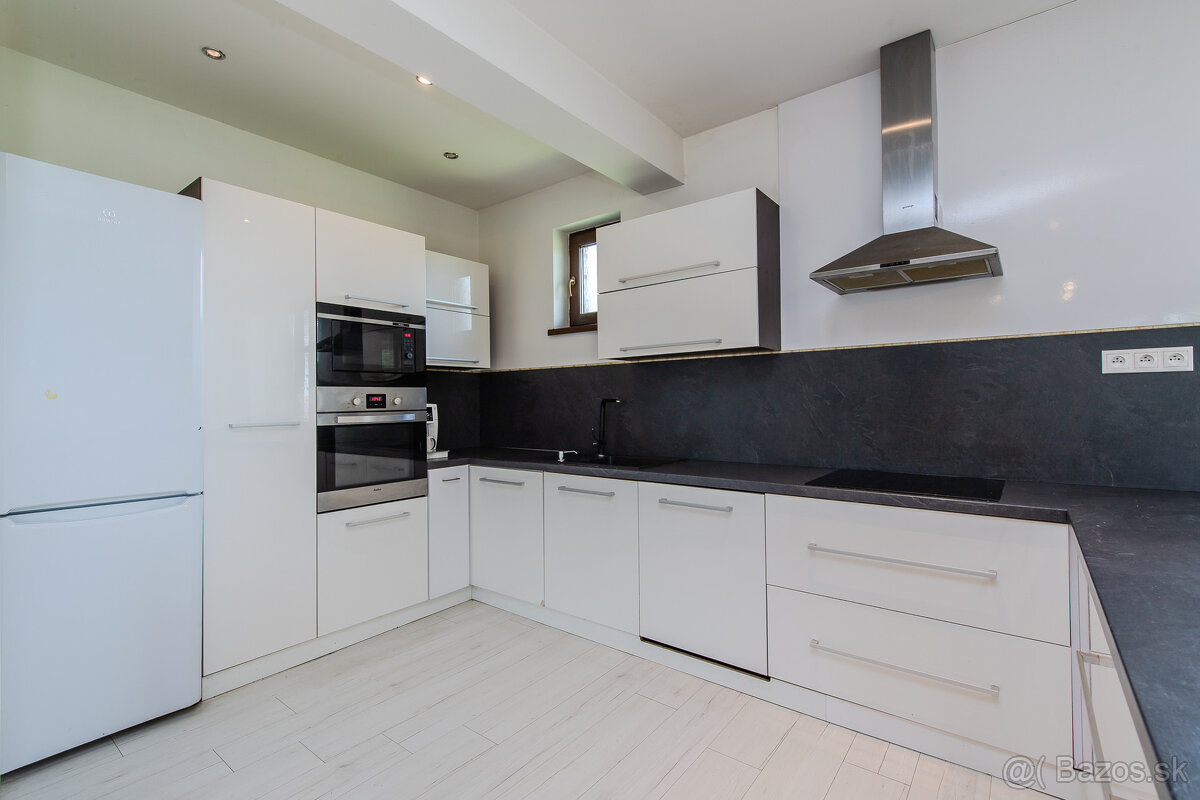 Na predaj 4 izbový rodinný dom - Košice, Ludvíkov dvor - 8