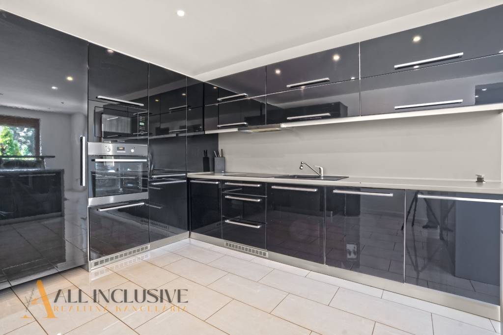 ALL INCLUSIVE | NA PREDAJ LUXUSNÝ 5-IZBOVÝ RODINNÝ DOM | TOP - 8