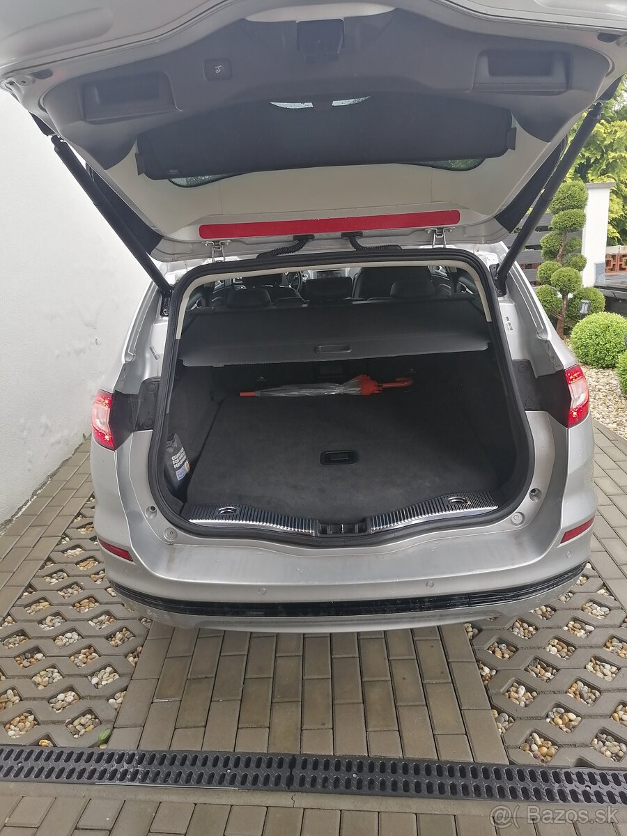 Ford Mondeo Combi 2.0 TDCi Titanium A/6 - 8