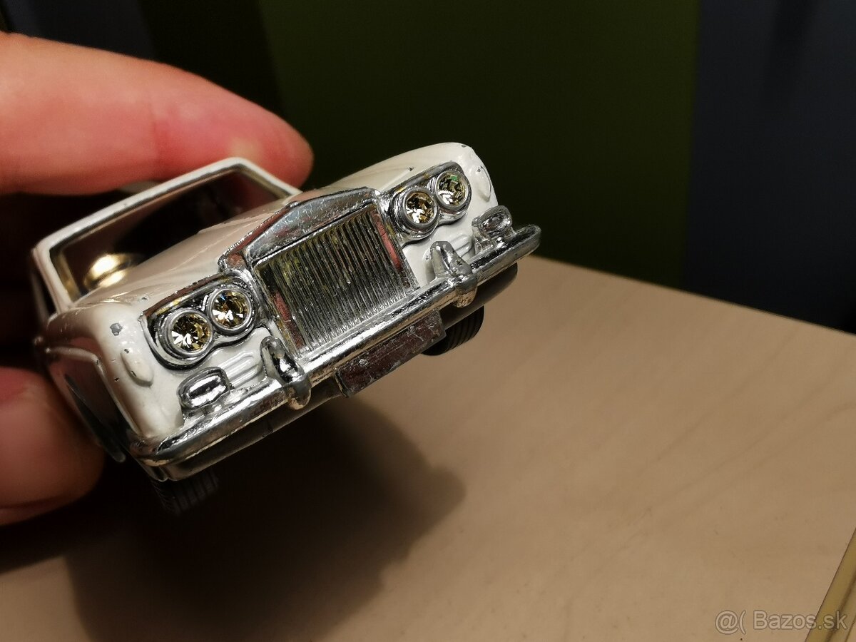 Corgi toys Rolls royce Silver Shadow - 8