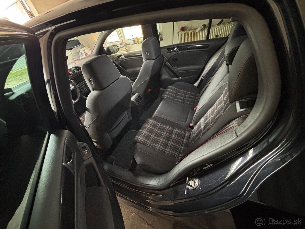 VW Golf 6 GTI - 8