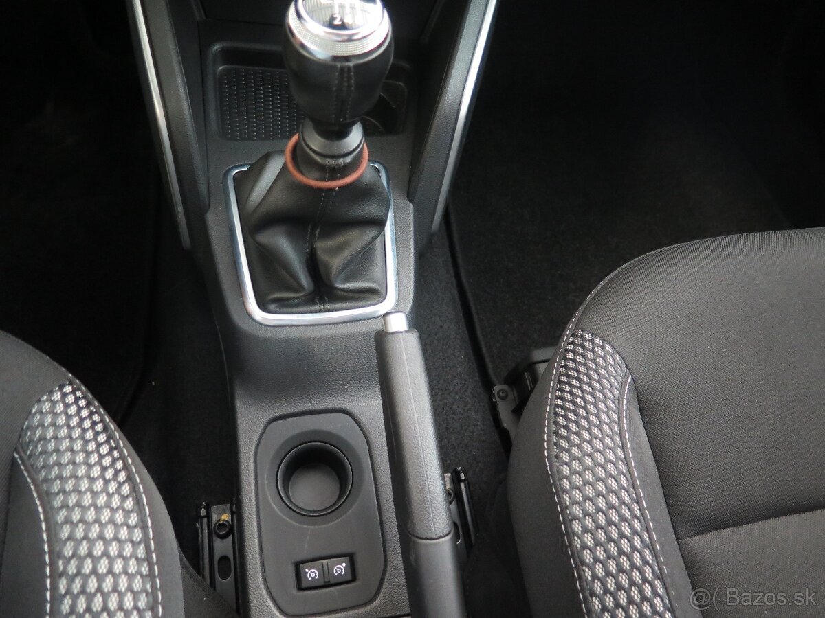 Dacia Duster 1.2TCe,92kW,navi,klima,kamera,výhřev - 8