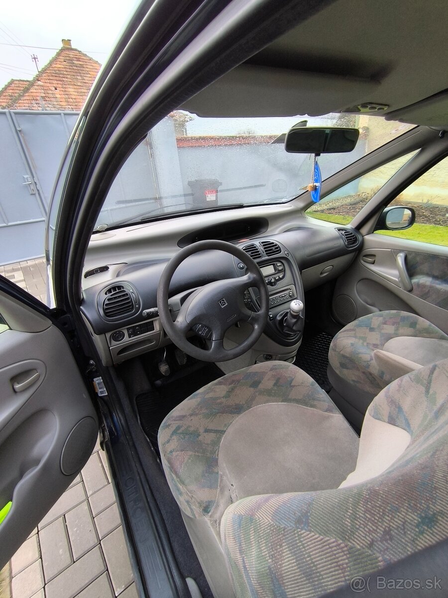 Citroen Xsara Picasso 2.0 HDI - 8