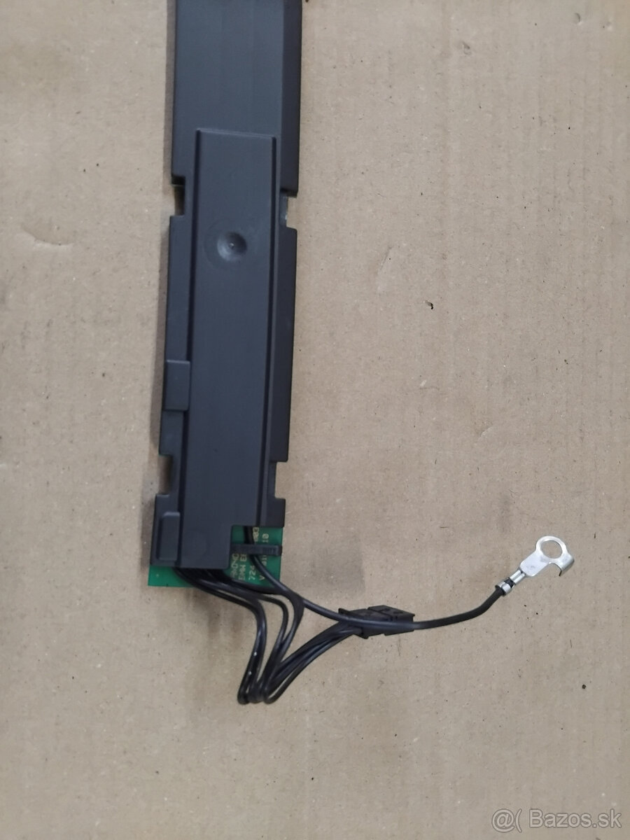 zosilovač antény BMW E60 sedan - limuzína - 8