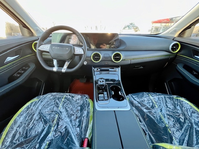 Nový Dongfeng Forthing T5 Evo HEV 1.5 A/T - 8