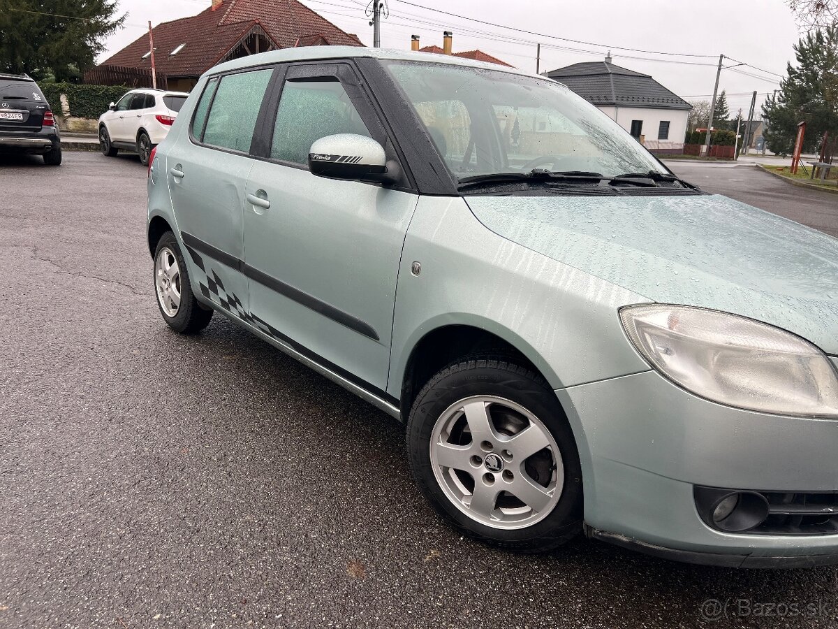 skoda fabia 2 - 8