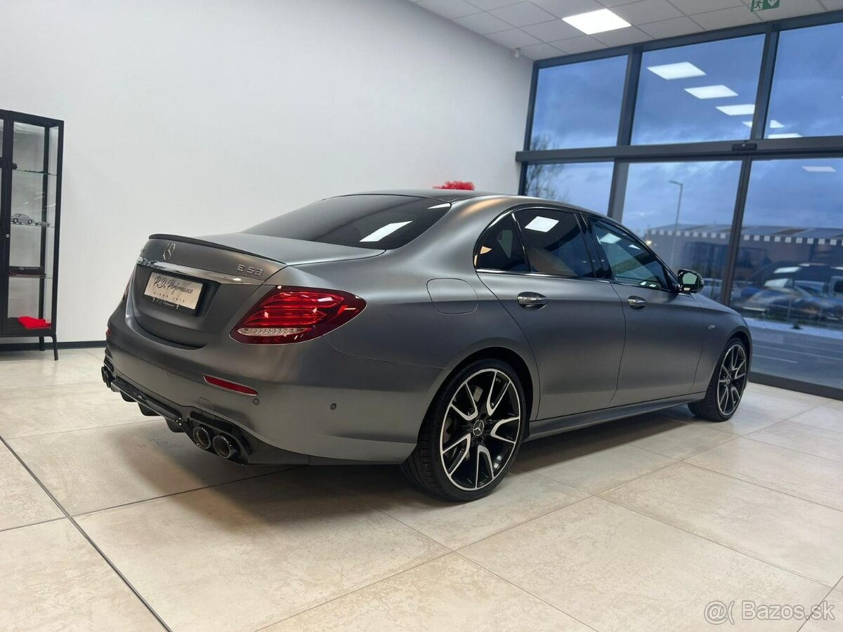 Mercedes benz E53 AMG - 8