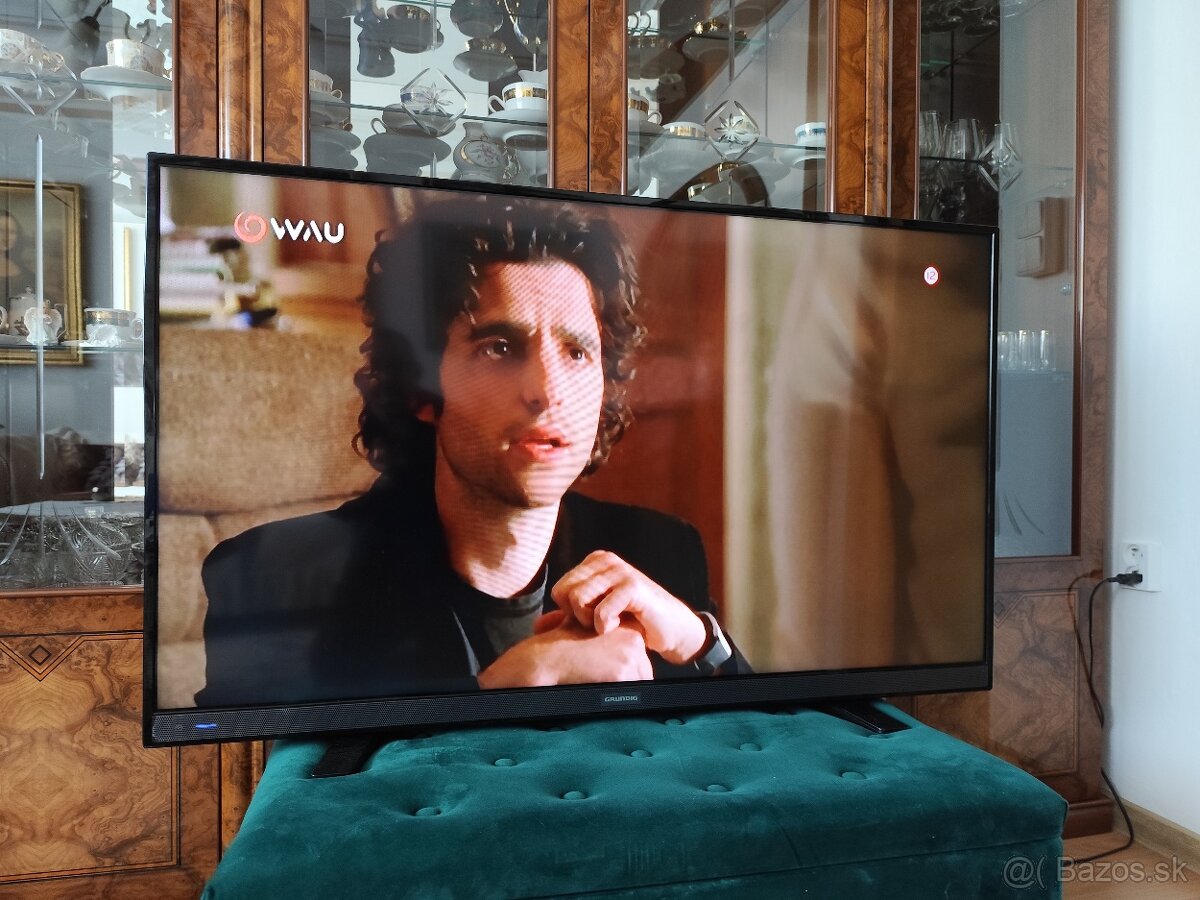 Predám Smart LED TV GRUNDIG 48VLE6421BL Full HD - 8