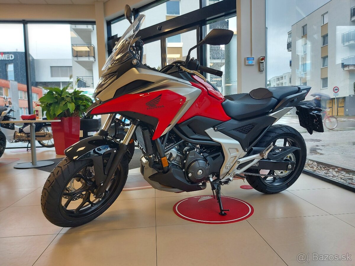Honda NC 750 X ,,4200km" - 8
