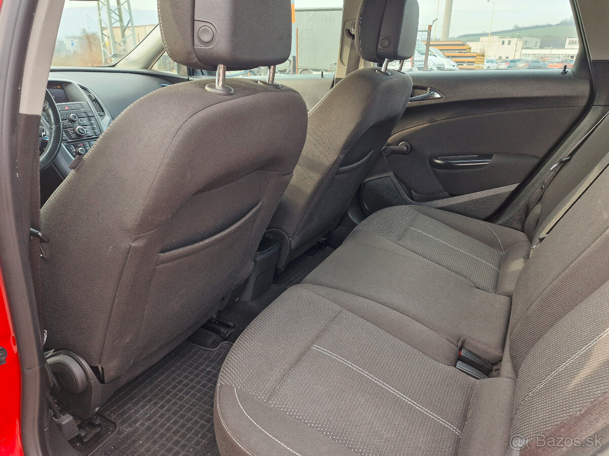 Opel Astra 1.3 CDTI Essentia - 8