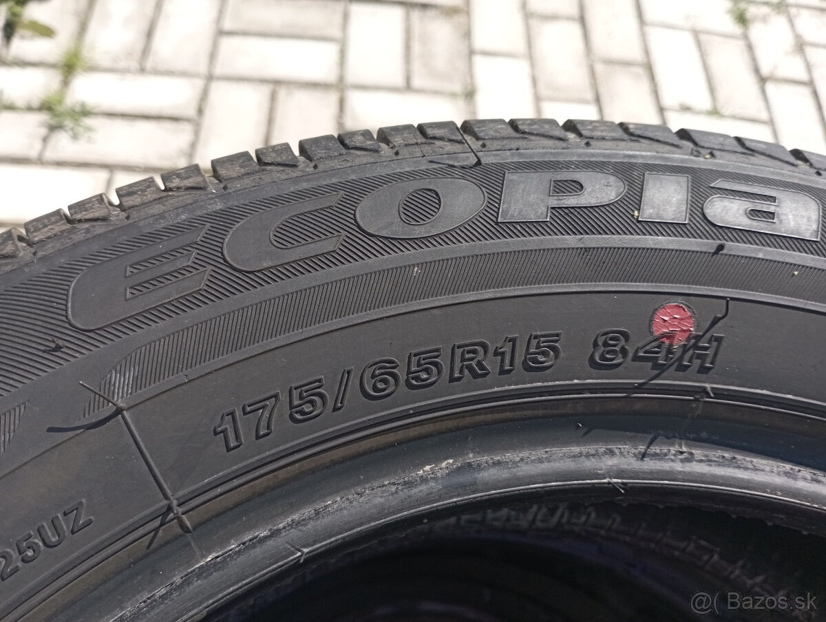 175/65/15 Bridgestone letné pneu 2ks - 8