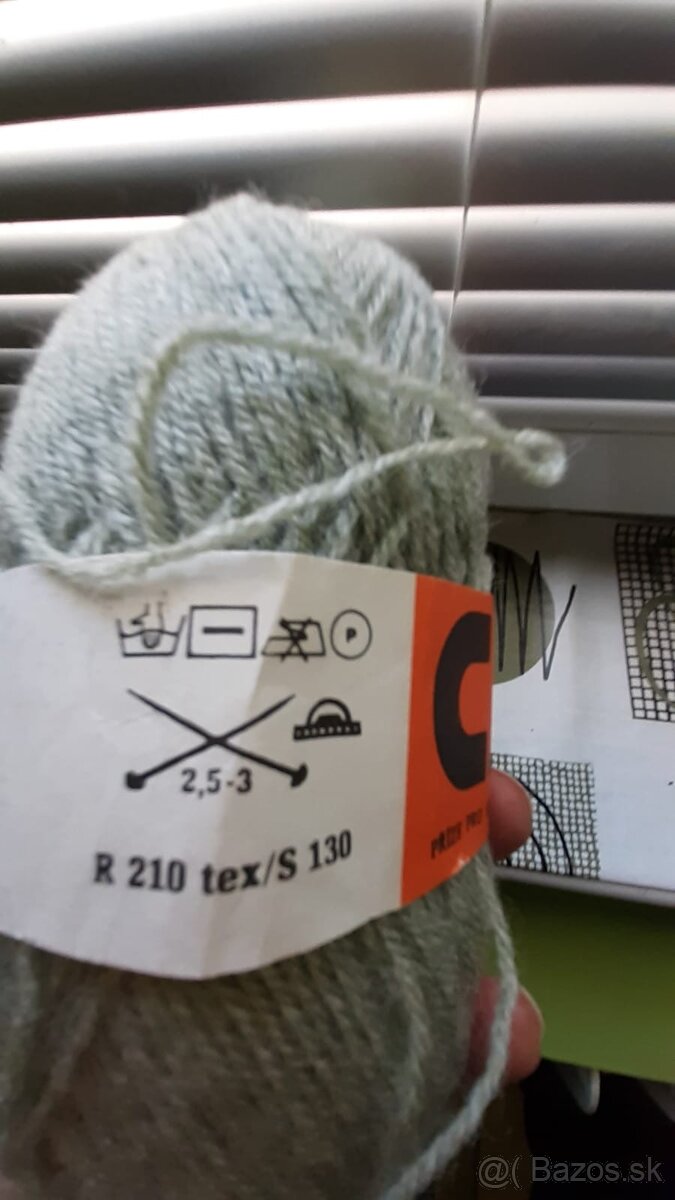 Rôzne priadze - retro zásoby, vlna, zmesi, rôzne farby - 8