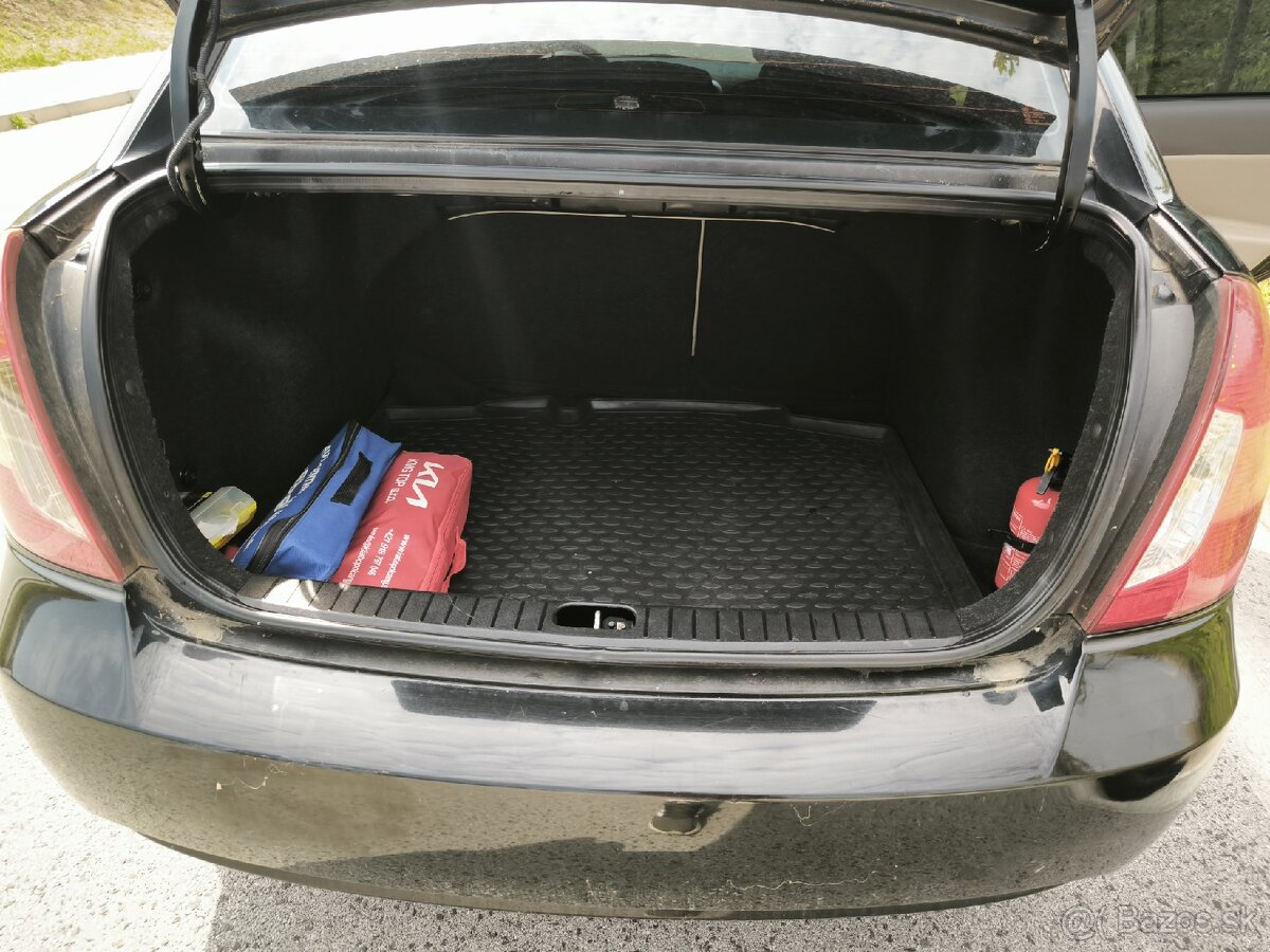 Hyundai Accent 1.5 CRDi (2008) - 8