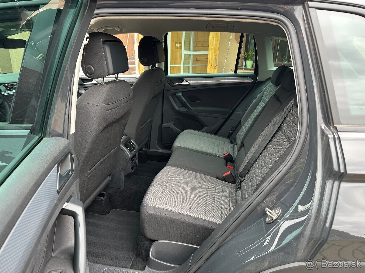 VW Tiguan 1.4 TSI 110kW + plug-in hybrid - 8